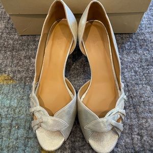 Sezane Jeannette Gold d’Orsay Heel - size 39